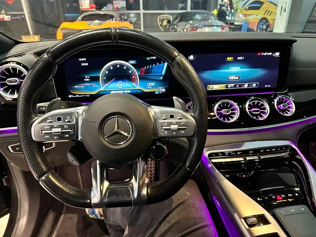 MERCEDES-BENZ AMG GT