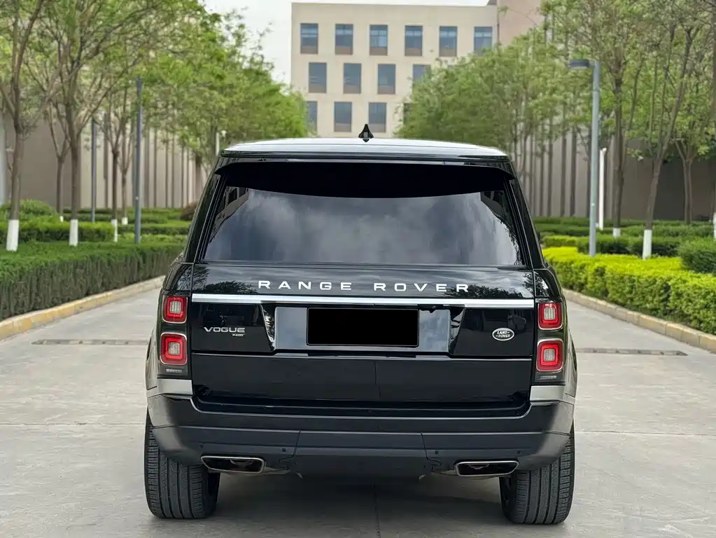 Land Rover Range Rover — миниатюра 20