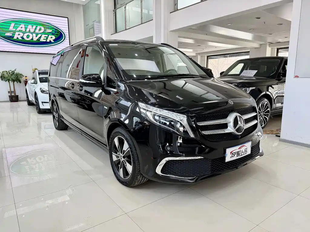 MERCEDES-BENZ V CLASS