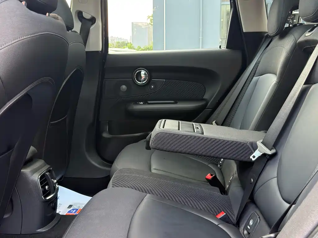 MINI Mini Clubman — миниатюра 15