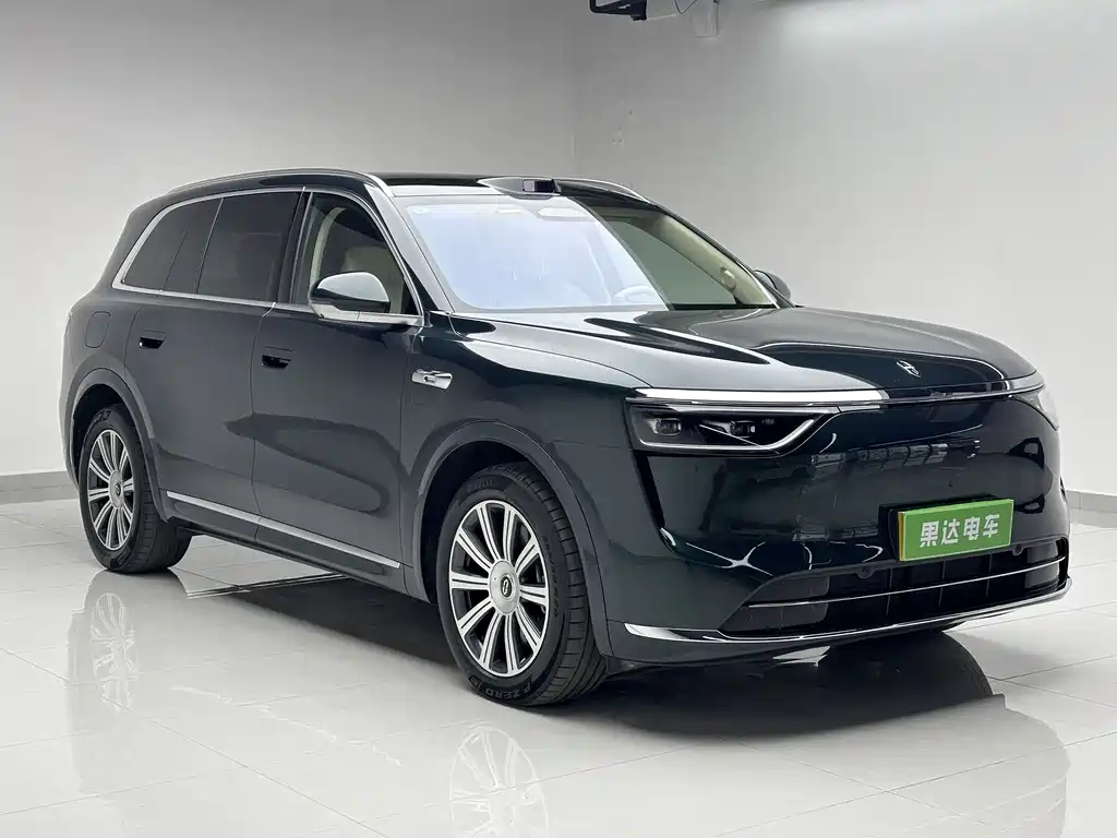 Aito M8 2025 Max+ 53.4kWh 6 мест (192 ）