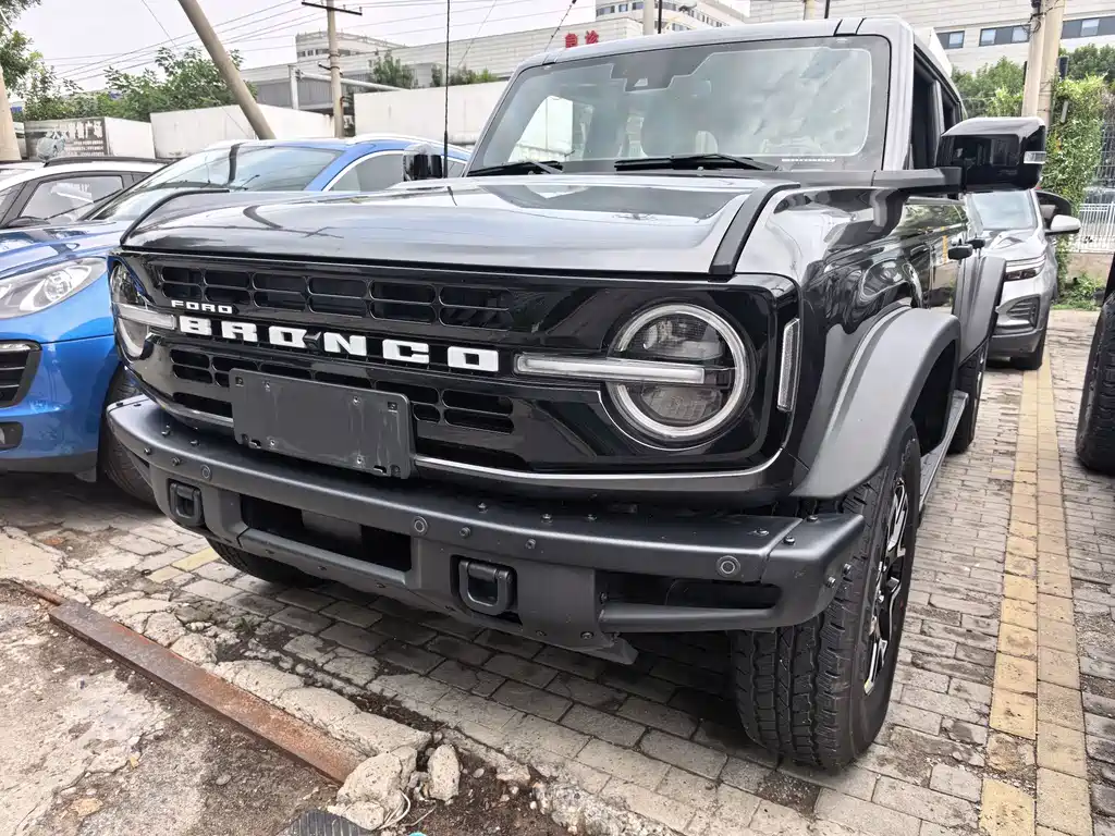 Ford Bronco
