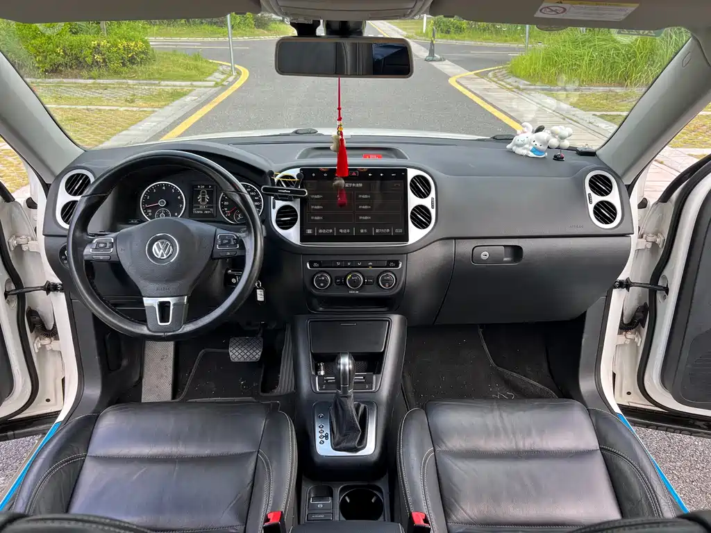 Volkswagen Tiguan — миниатюра 9