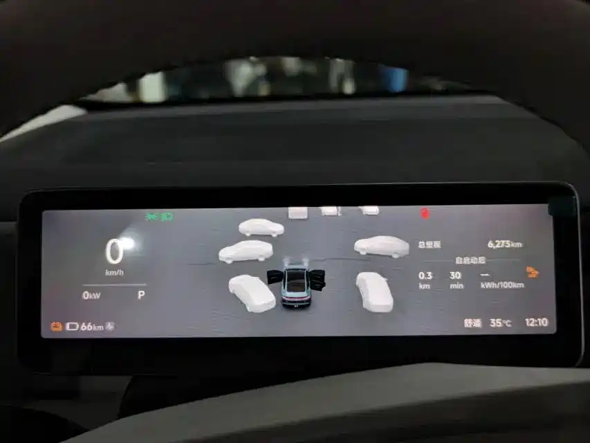 Leapmotor Leapmotor B01 — миниатюра 15
