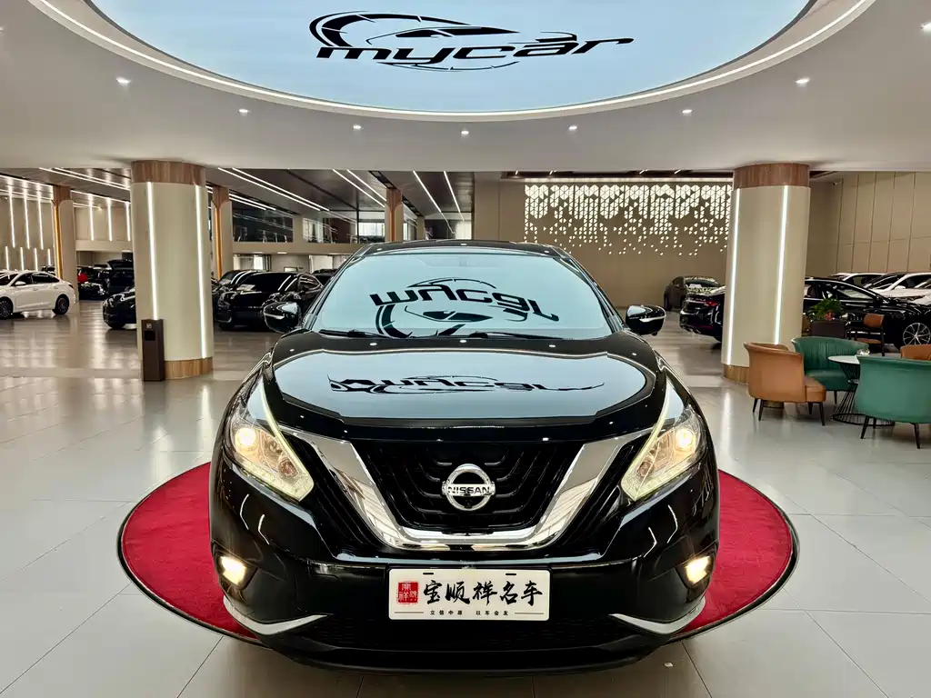 NISSAN LOULAN