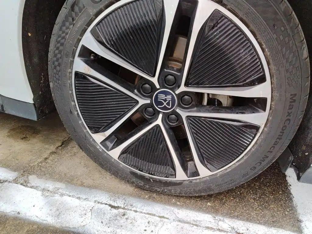 BYD Han — миниатюра 8