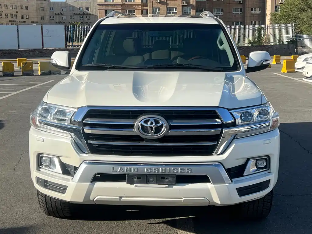 Toyota Land Cruiser — миниатюра 2