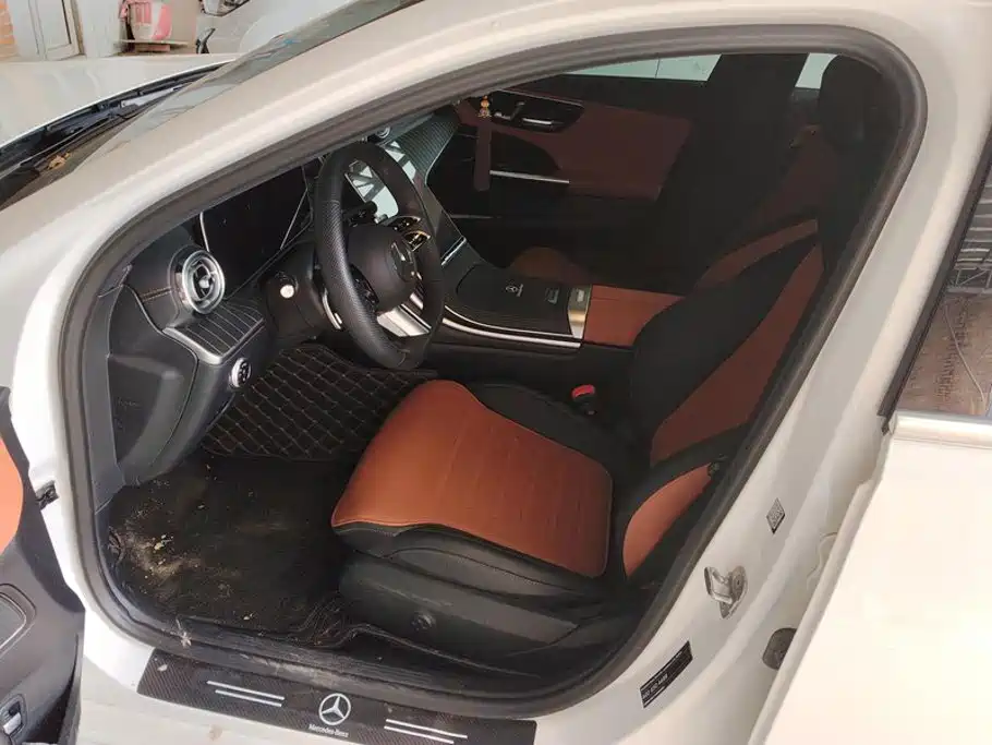 Mercedes-Benz C-Class — миниатюра 9