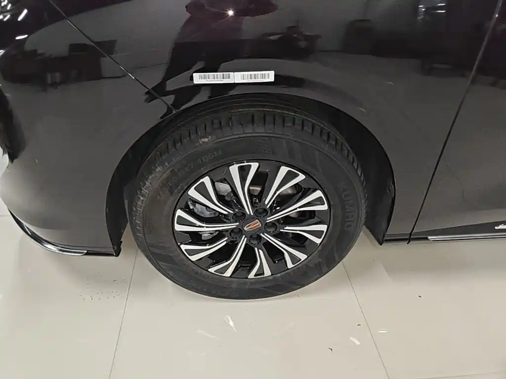Hongqi Hongqi HQ9 PHEV — миниатюра 23