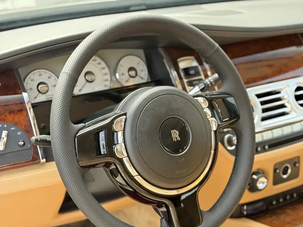 Rolls-Royce Ghost 2010 6.6T Standard