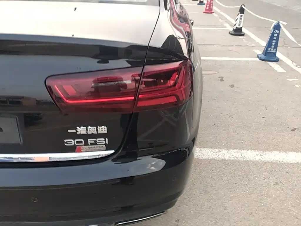 Audi A6L — миниатюра 8