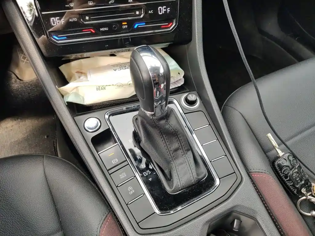 Volkswagen Bora — миниатюра 10