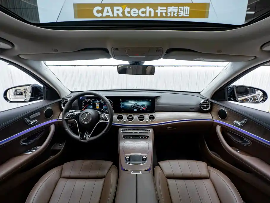 Mercedes-Benz E-Class 2023 — фото 14