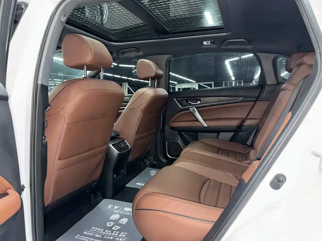 Honda UR-V — миниатюра 11