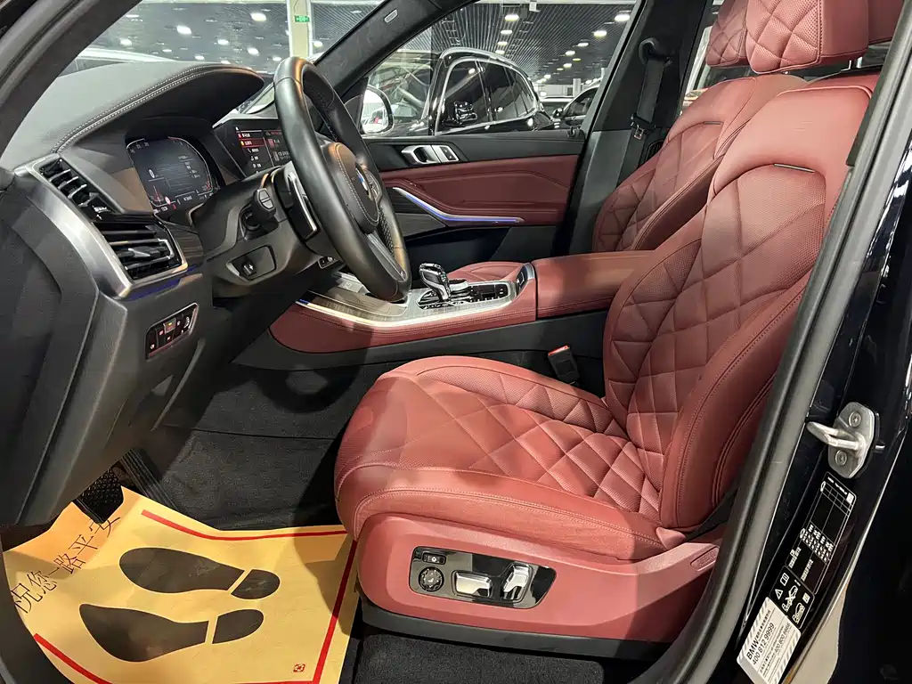 BMW  X5