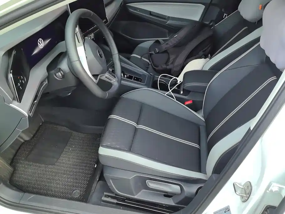 Volkswagen Golf — миниатюра 9