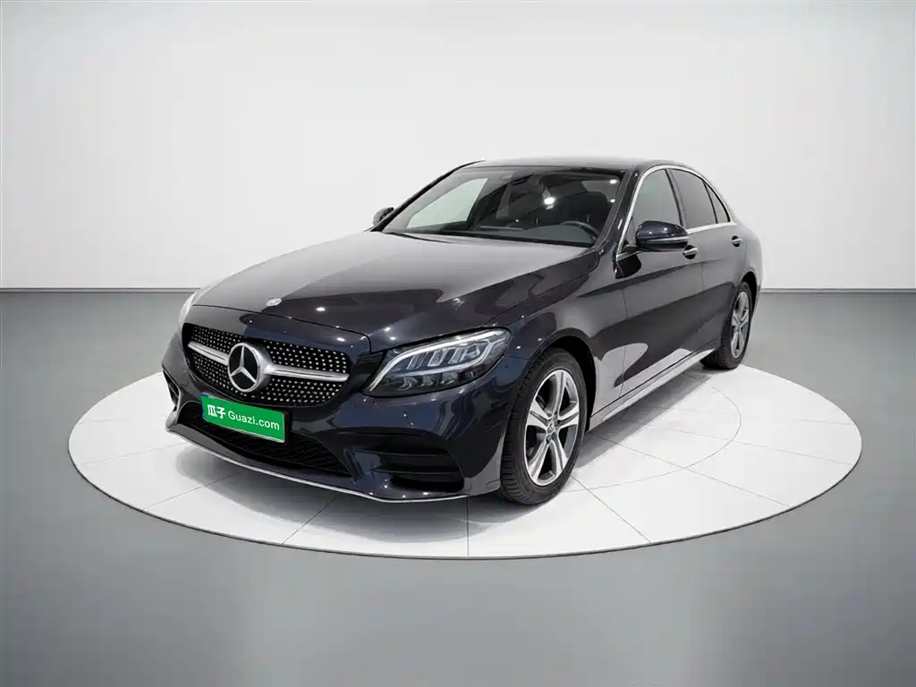 Mercedes-Benz C-Class 2021