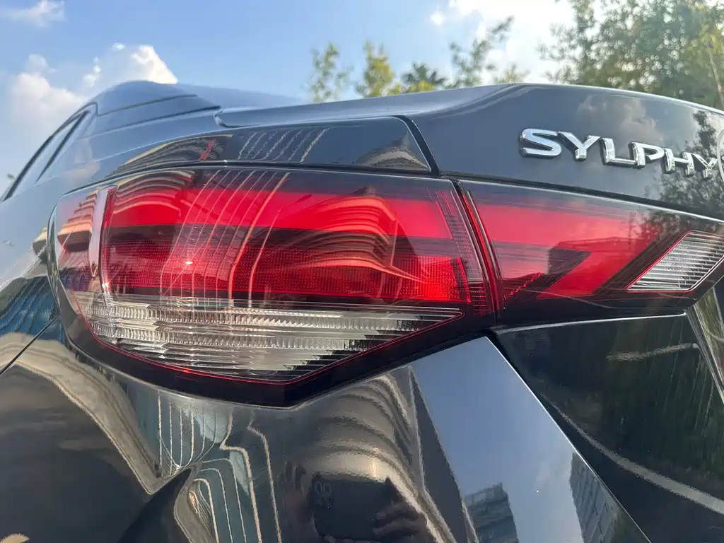 Nissan Sylphy — миниатюра 15
