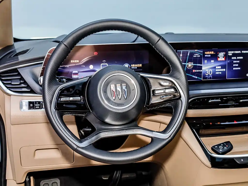 Buick GL8 Hybrid — миниатюра 16