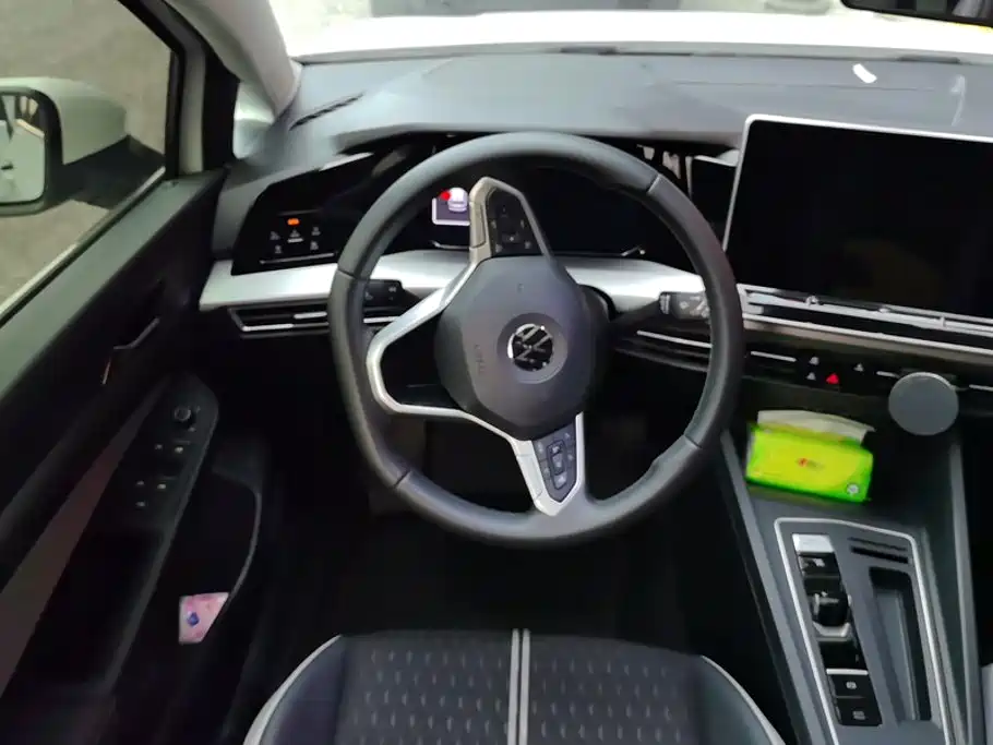 Volkswagen Golf — миниатюра 15