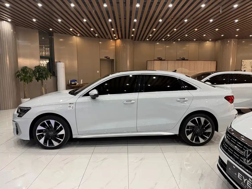 Audi A3 — миниатюра 3