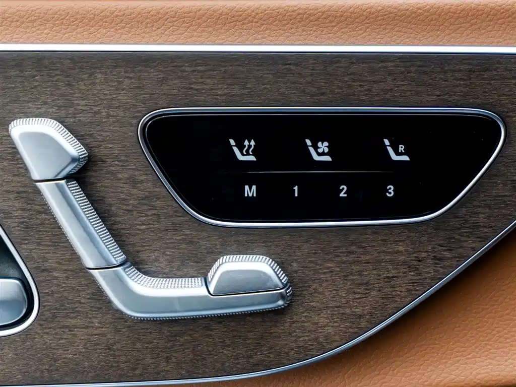 Mercedes-Benz E-Class E 2025 E 300 L Luxury