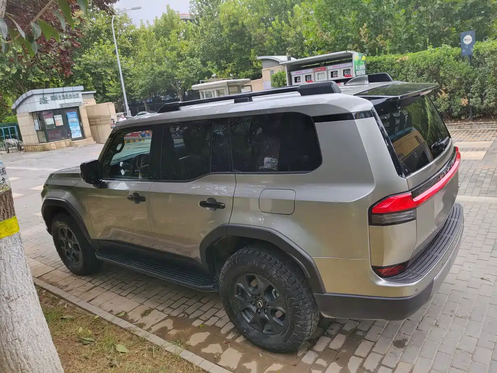 Lexus GX — миниатюра 11
