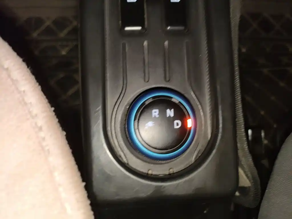 Wuling MINIEV — миниатюра 10