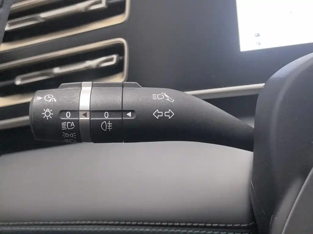 BYD Qin L — миниатюра 21