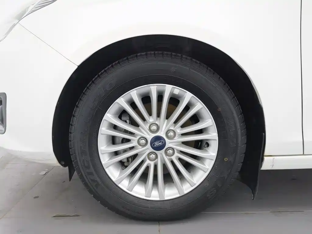 Ford Escort — миниатюра 17