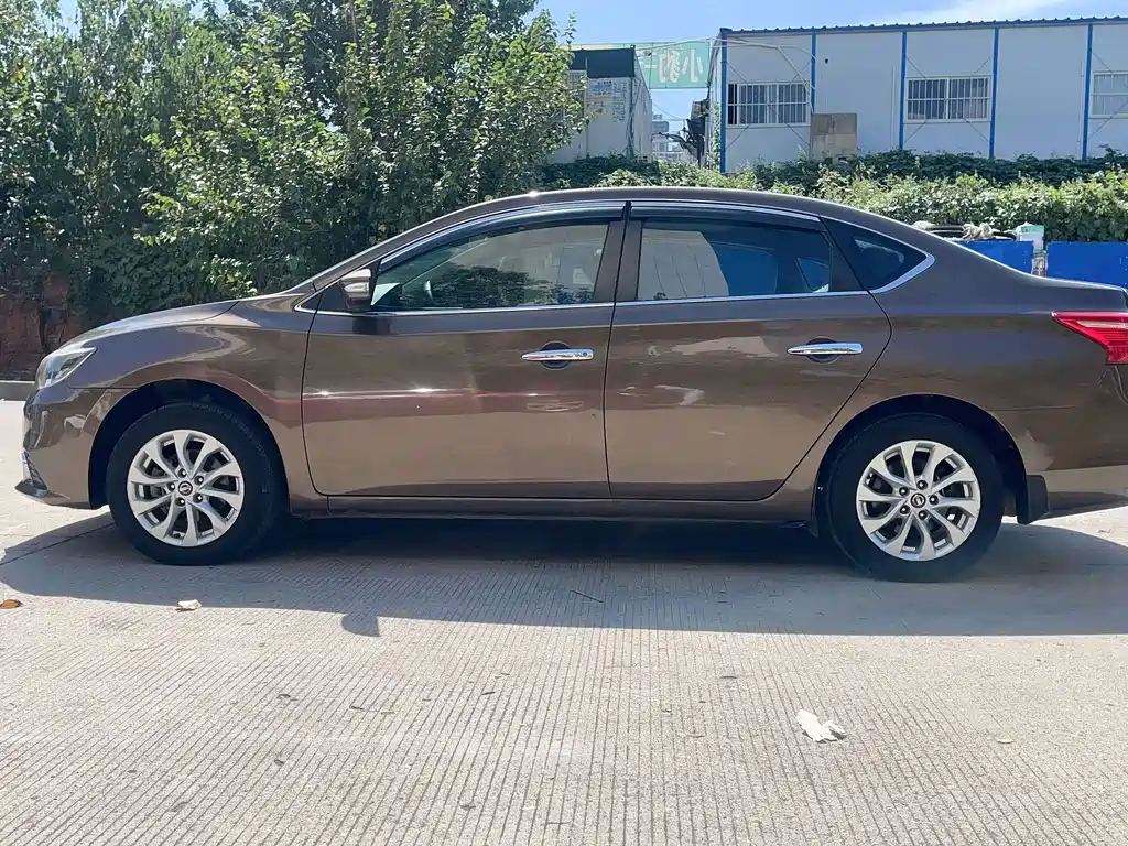 Nissan Sylphy — миниатюра 11