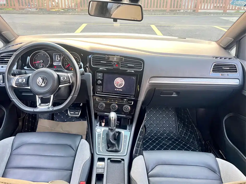 Volkswagen Golf — миниатюра 19