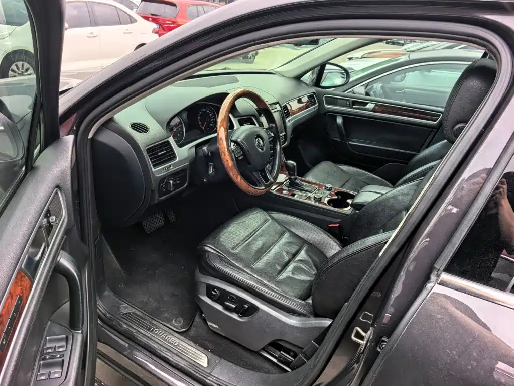 Volkswagen Touareg — миниатюра 9