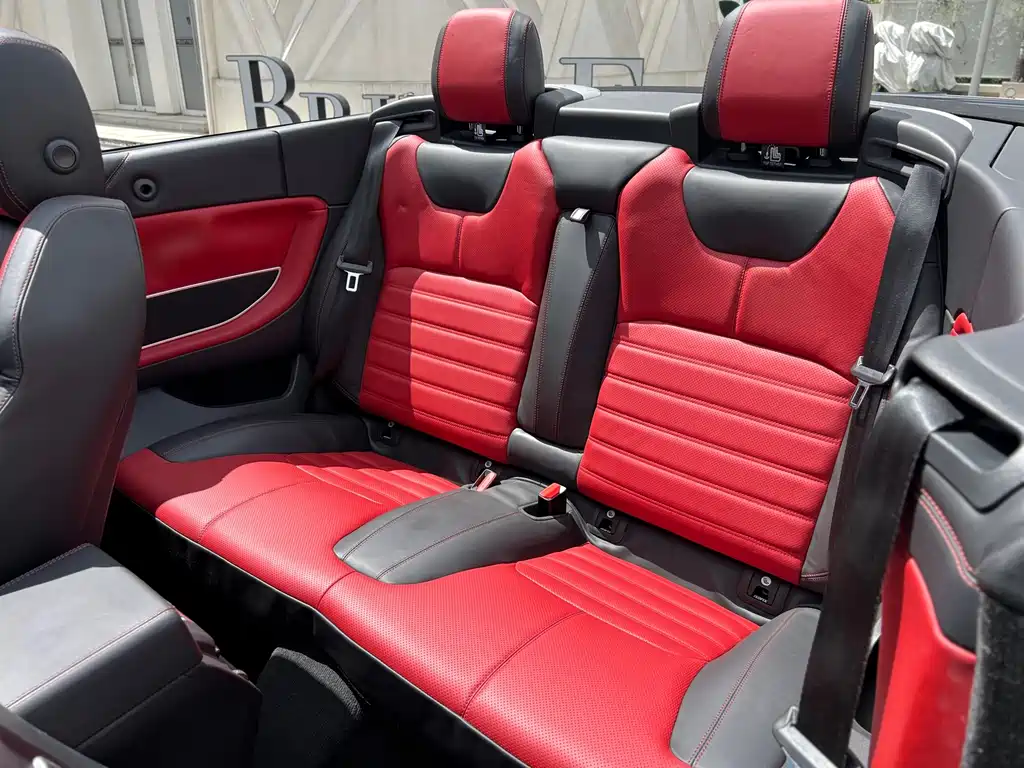 Land Rover Evoque (Import) — миниатюра 14
