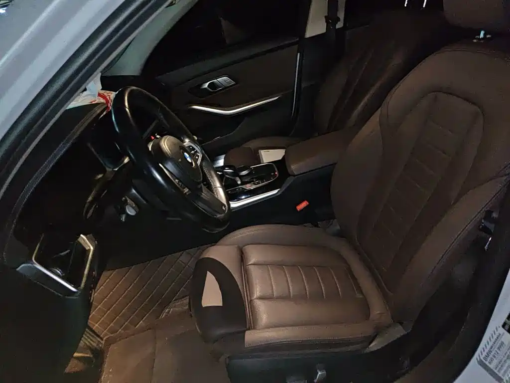 BMW 3 Series — миниатюра 11
