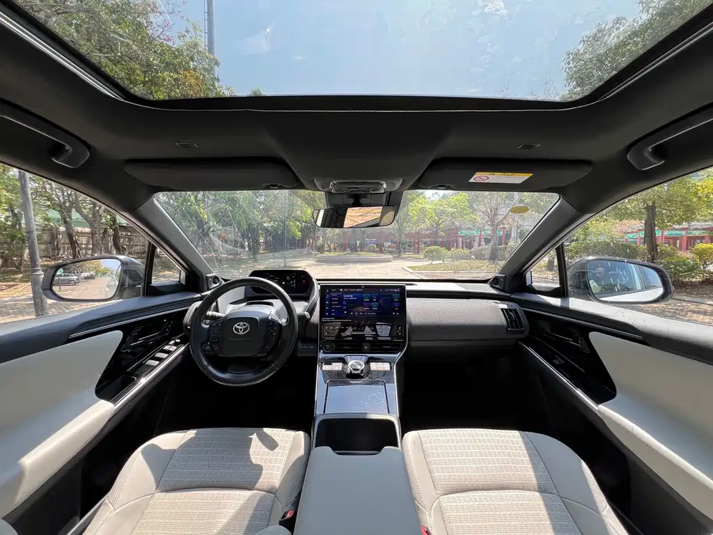 TOYOTA PLATINUM WISDOM 4X