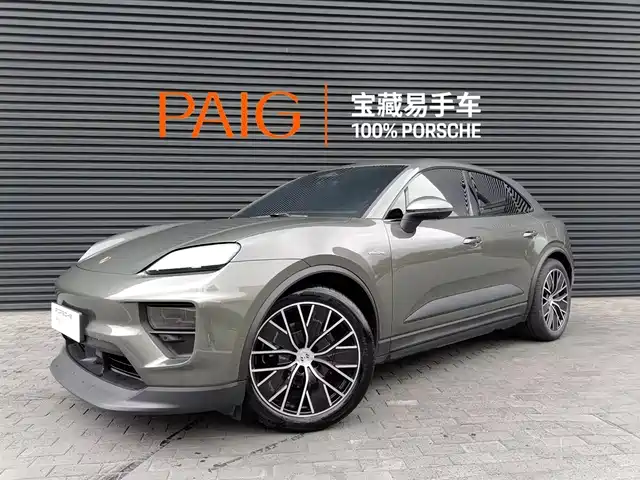PORSCHE MACAN NEW ENERGY 2025