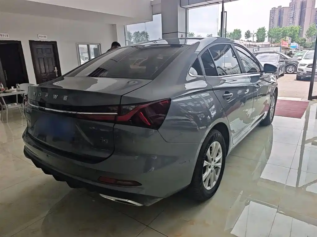 Roewe i5 2023 1.5L CVT Luxury