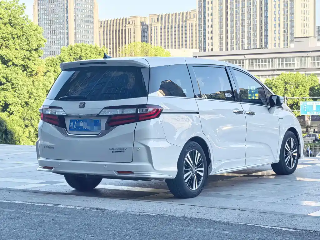 Honda Odyssey — миниатюра 4