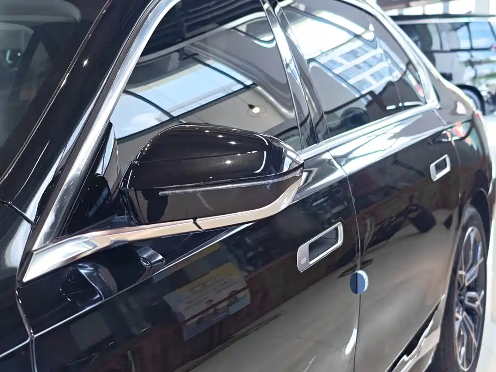 BMW 7 Series 2023 — фото 15