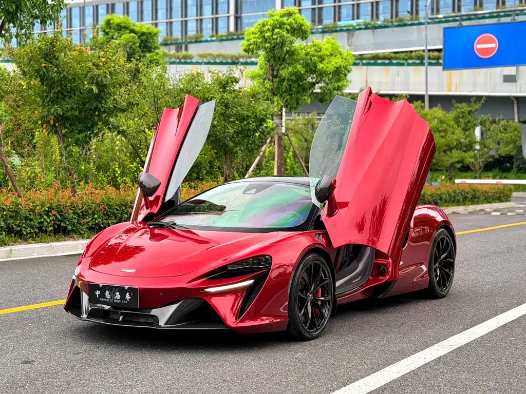 McLaren Artura