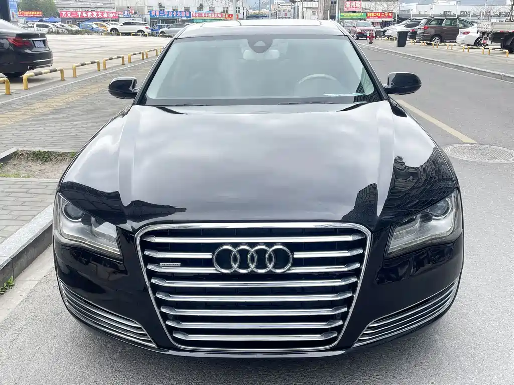 Audi A8 2014