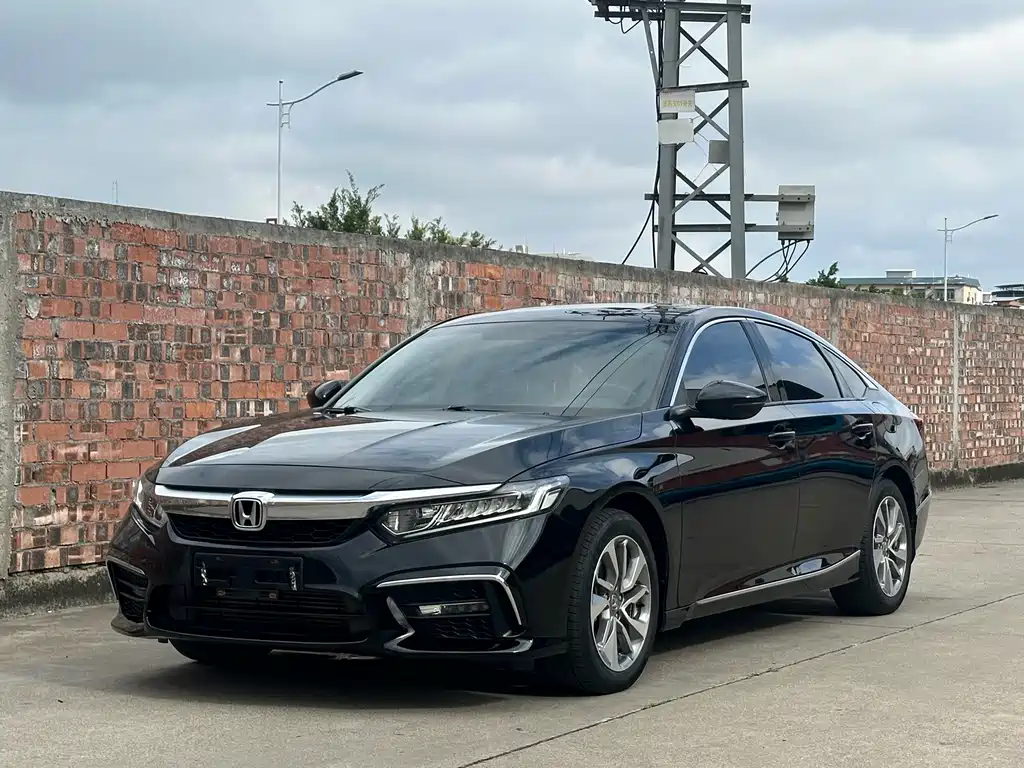 Honda Inspire 2021