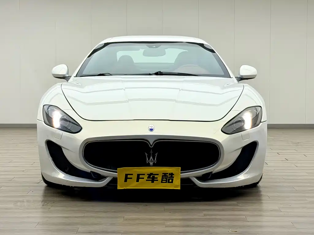Maserati GranTurismo 2013 4.7L Sport Automatic