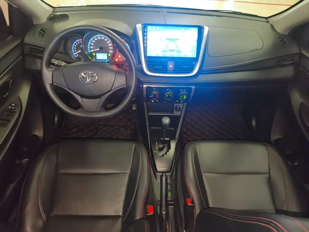 Toyota Vios FS — миниатюра 10