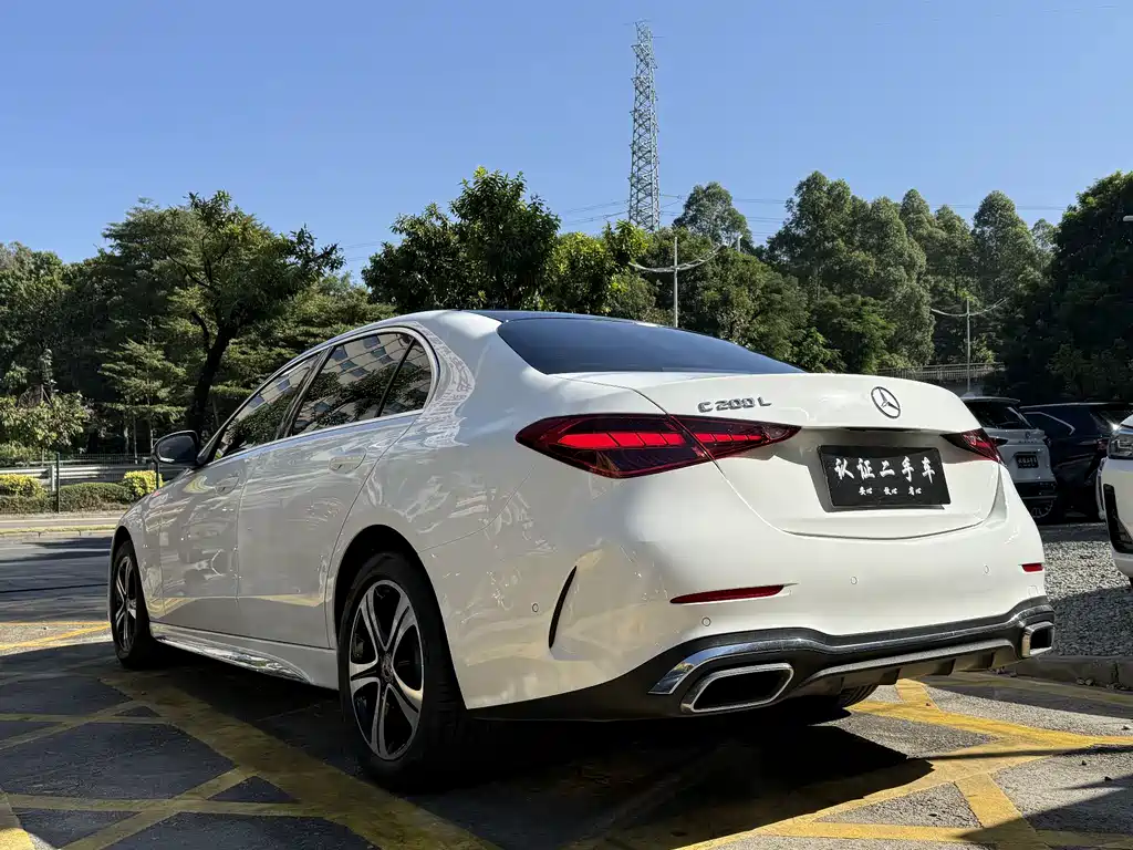 MERCEDES-BENZ C CLASS