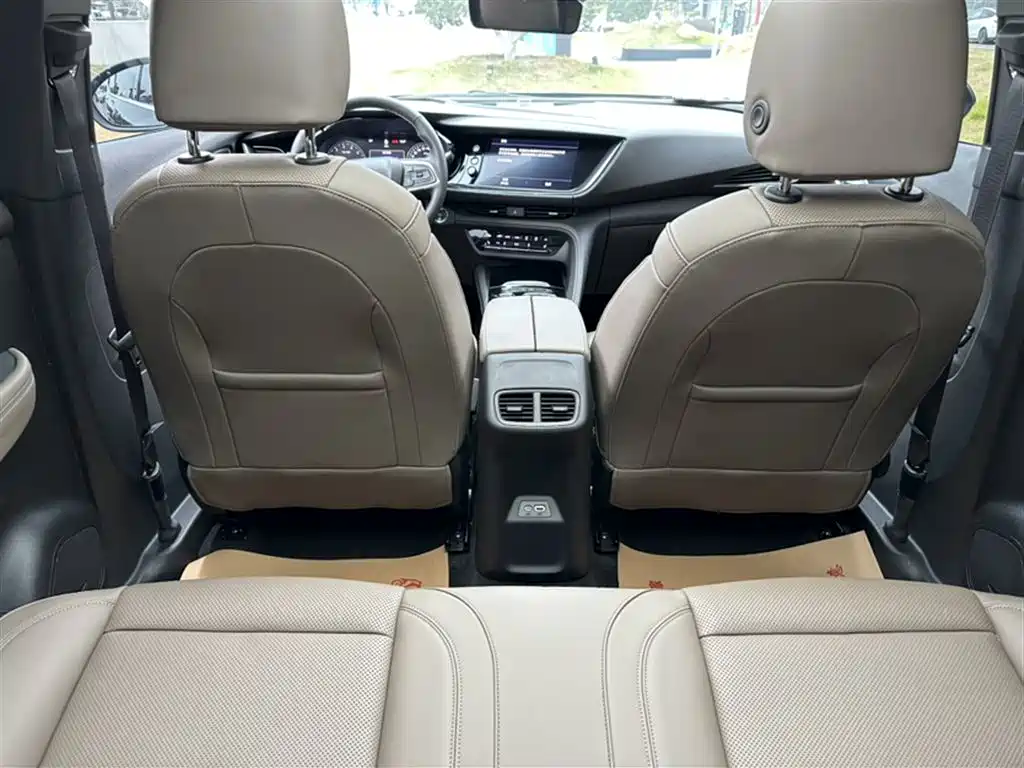 Buick Envision Plus 2021