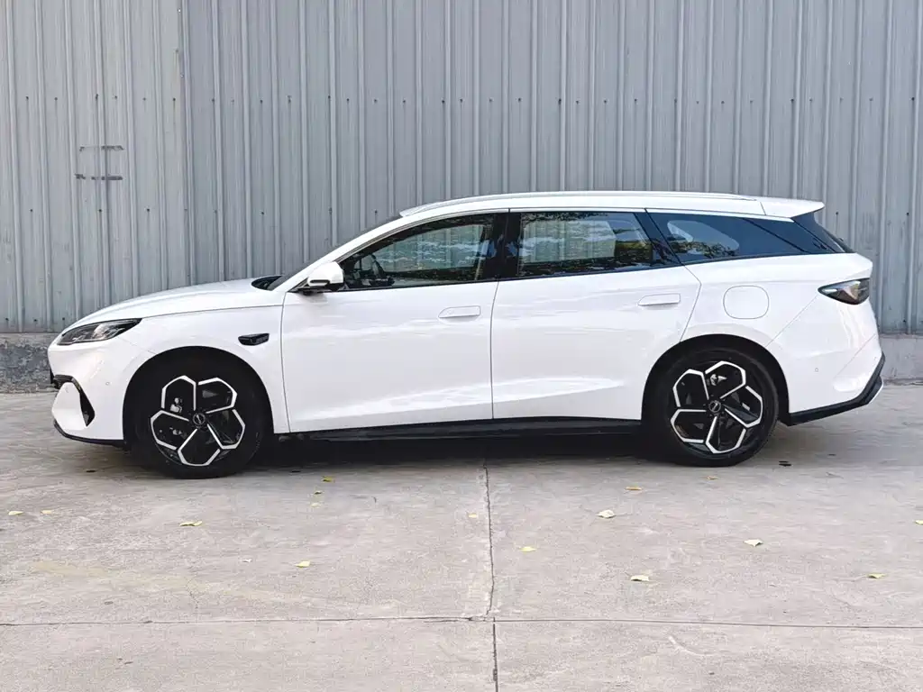 BYD Seals 06 DM-i версия для путешествий — миниатюра 20