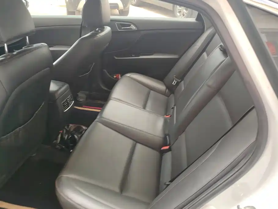 Hyundai Mistra — миниатюра 11