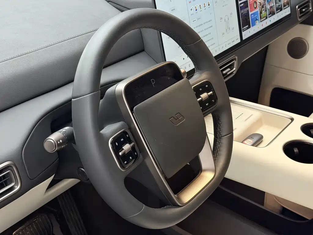 Li Auto Li MEGA — миниатюра 4